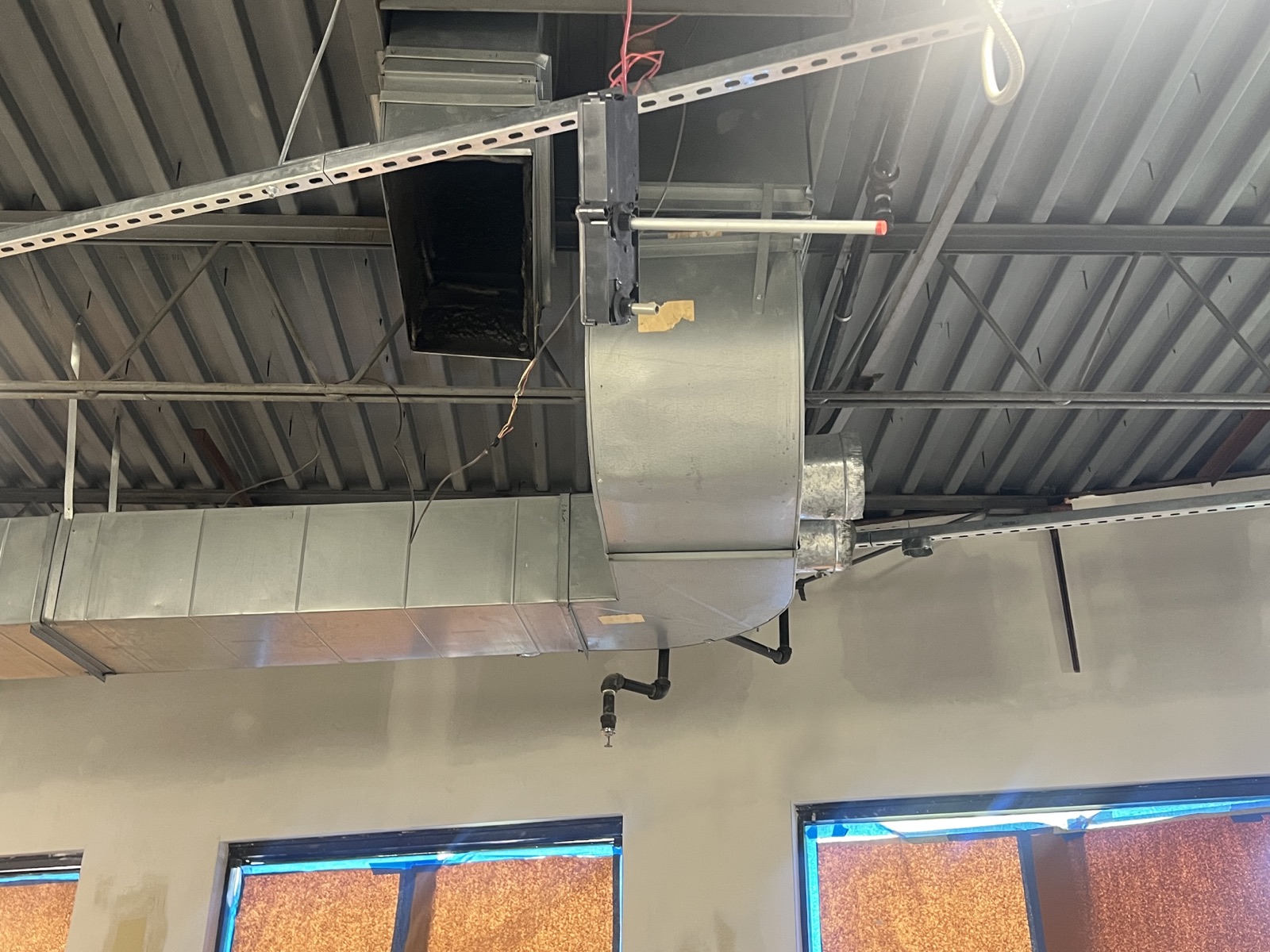 Commercial HVAC ductwork